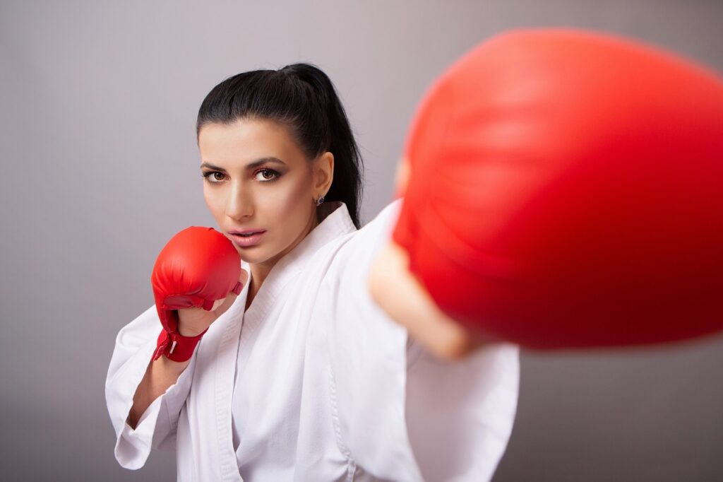 woman, karate, box-5893036.jpg